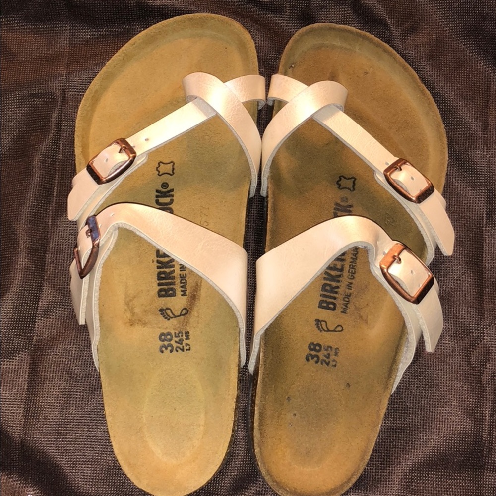 White Pearl Birkenstock’s